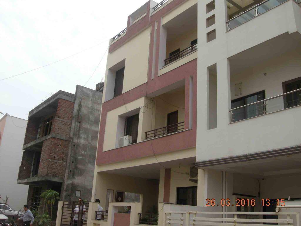 بوبال Sadhna Guest House المظهر الخارجي الصورة
